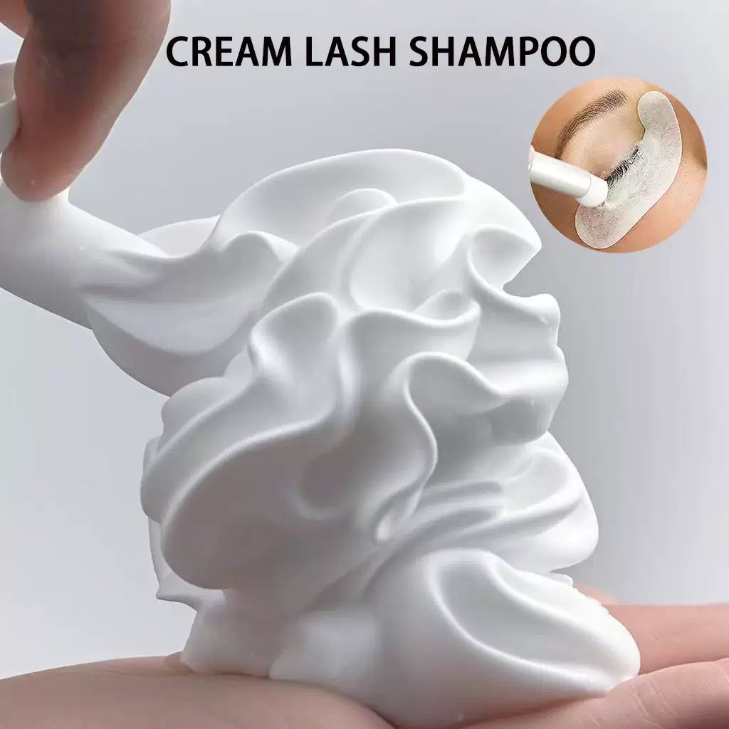 Maßgeschneidertes Schlagsahnei – Eyelash Extension Logo Bewertung und Preis